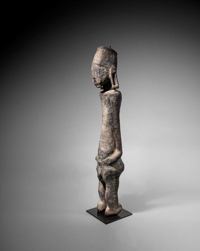 Commemorative ancestor figure Jukun People, Nigeria | MasterArt